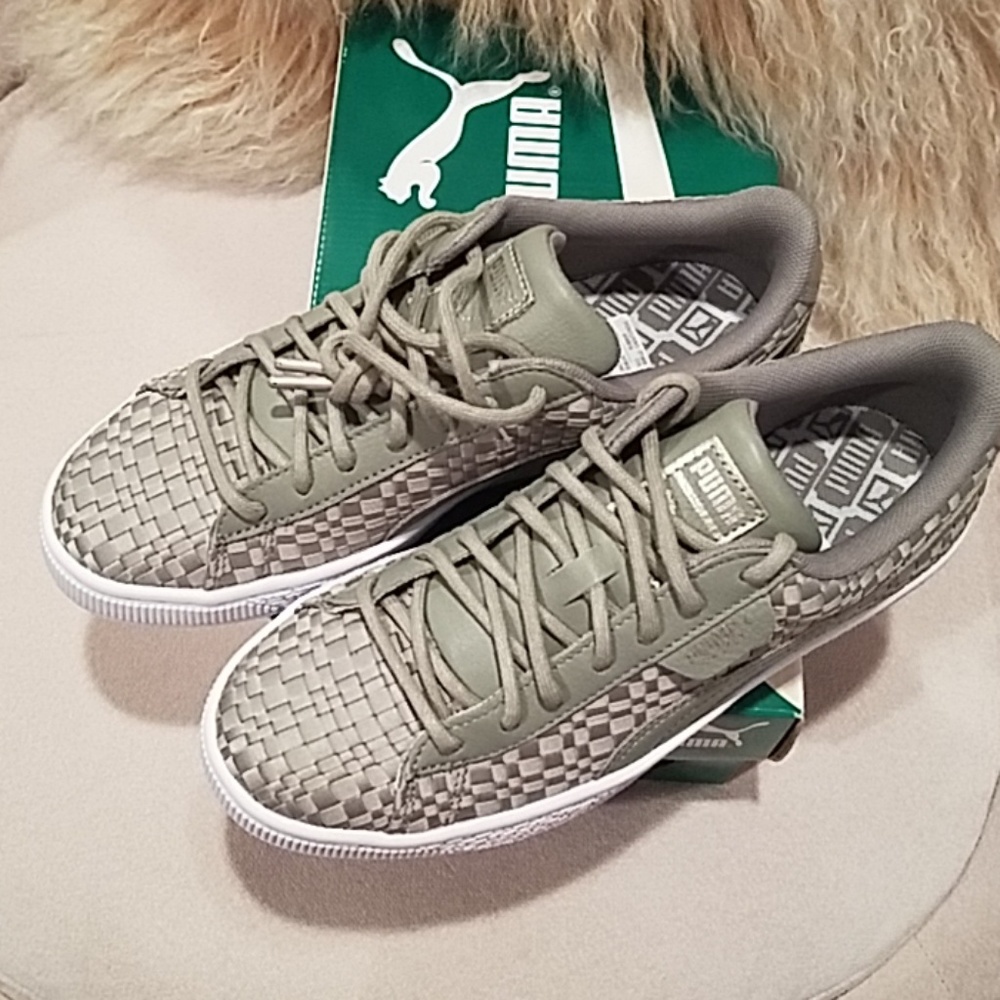 NWB PUMA basket satin kicks